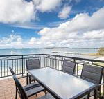 2 / 137 Soldiers Point Road luxury unit on the waterfront with aircon  free unlimited Wi Fi - Darwin Holiday