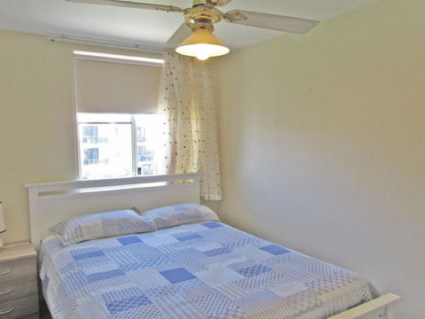 3 Collendina 19 Kurrawa Close Position & Water Views WOW - Darwin Holiday 3