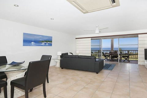 Quarterdeck 23 - Darwin Holiday 5