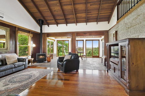 CHRISTOPHERS COTTAGE - Darwin Holiday 3
