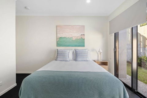 DAYDREAMING Airlie Beach Water Views & Only 200m To Boardwalk. - Darwin Holiday 3