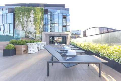 Luxurious Apartment At St. Kilda Free Parking Netflix Wine WiFi Spotify - Darwin Holiday 0