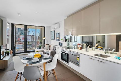 Complete Host Hudson Apartments - Darwin Holiday 0