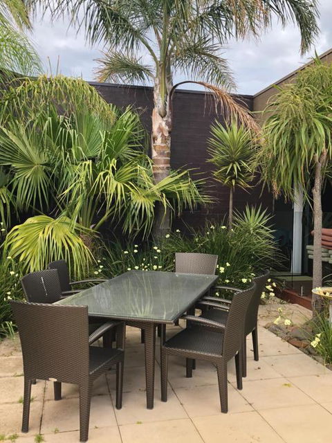 Pacific Paradise - Darwin Holiday 1