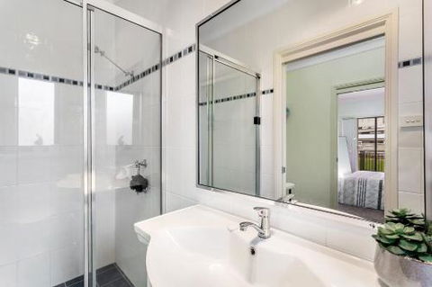 Resthaven In The Heart Of Shoal Bay - Darwin Holiday 6