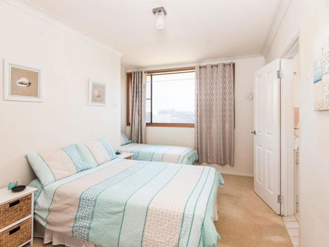 Shoreline 7 With 180 Degree Water Views - Darwin Holiday 3