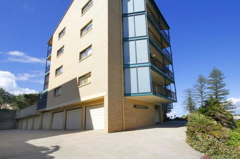 Lowanna Unit 10 24 Bulcock Beach Esplanade Bulcock Beach - Darwin Holiday 5