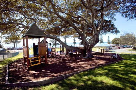 Roderick Street 52 Moffat Beach - Darwin Holiday 2