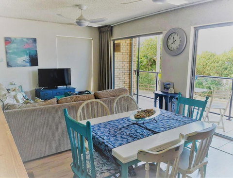 Moondara Unit 2 21 Bulcock Beach Esplanade Bulcock Beach - Darwin Holiday 1