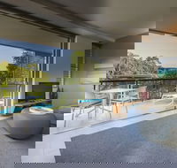 Footsteps to the Heart of Noosa and a View - Darwin Holiday