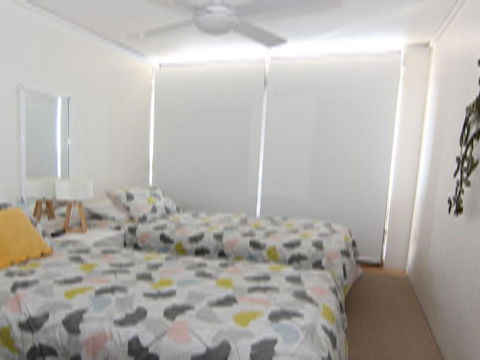 Oceanic 28 On The Beach! - Darwin Holiday 3