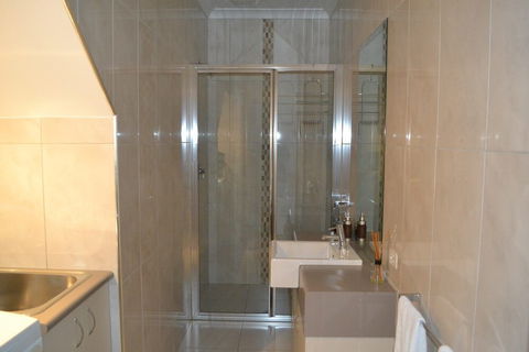 Cypress Drive Townhouse - Darwin Holiday 3
