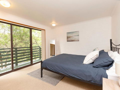 LingaLonga - Darwin Holiday 3