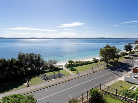 1 Kiah 53 Victoria Parade Stunning Views Wifi Aircon Just Across The Road To The Water - Darwin Holiday 6