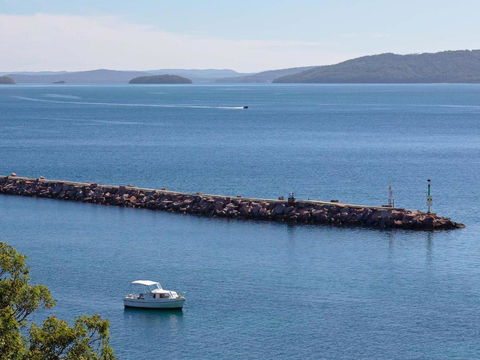 1 Kiah 53 Victoria Parade Stunning Views Wifi Aircon Just Across The Road To The Water - Darwin Holiday 3