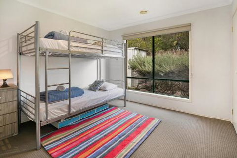 Settle In Sorrento - Darwin Holiday 3