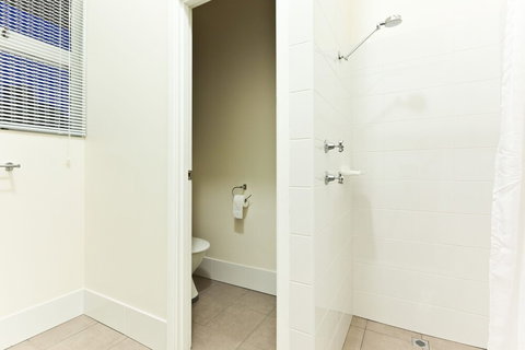 Exmouth Villas Unit 33 Renovated Holiday Villa A Short Walk From Town Centre - Darwin Holiday 3