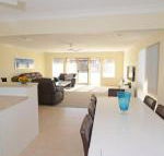 Sunbakers - Darwin Holiday