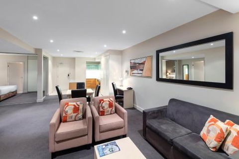 Apartments At 16 Holdfast - Darwin Holiday 4