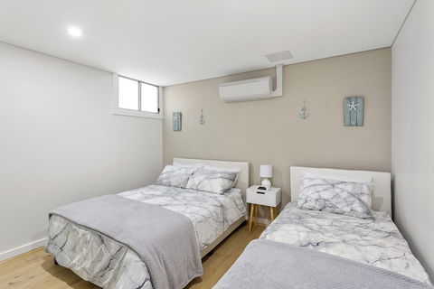 The Shoal Apartments Unit 410 / 4 8 Bullecourt Street - Darwin Holiday 4