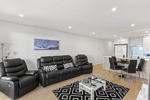The Shoal Apartments Unit 410 / 4 8 Bullecourt Street - Darwin Holiday 6