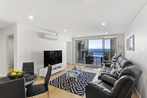 The Shoal Apartments Unit 410 / 4 8 Bullecourt Street - Darwin Holiday 2