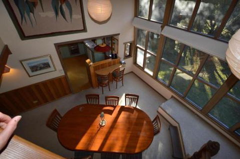 Beautiful Woodridge Chalet - Darwin Holiday 0