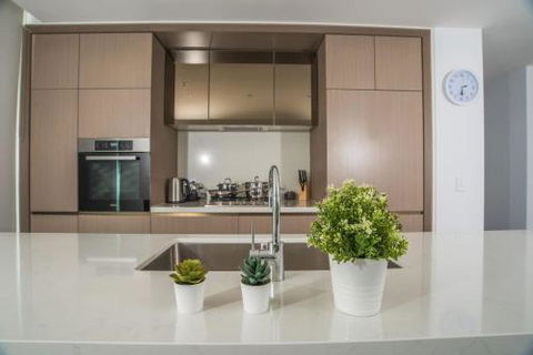 STUNNING Luxury 2beds2bathAPT AtCBD (Haymarket) - Darwin Holiday 4