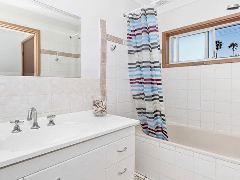 Surf Beach Views Quiet Position Close To Beach - Darwin Holiday 6