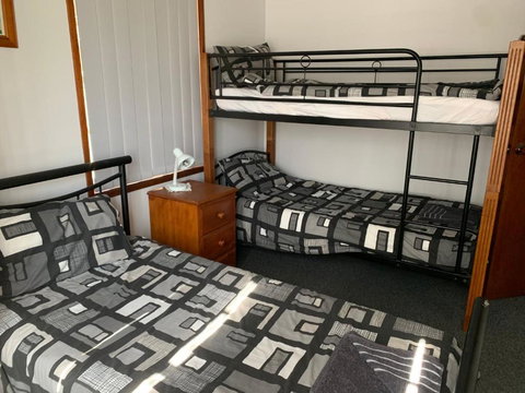 The Beach House On Fitzroy At Anna Bay - Darwin Holiday 6