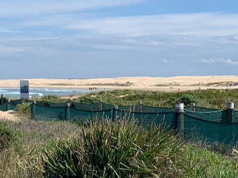 The Beach House On Fitzroy At Anna Bay - Darwin Holiday 4