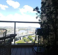 Riverfront Brisbane City - Darwin Holiday