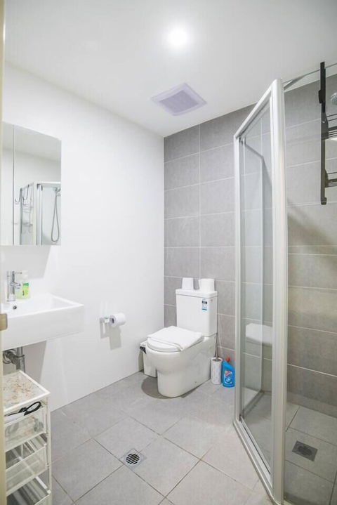 2bed2bath APT At Wolli Creek+p Close To Airport - Darwin Holiday 2