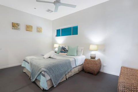 Beachside Vibes Sunshine Beach - Darwin Holiday 3