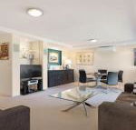 Garden Apartment at Forster Tower - Darwin Holiday