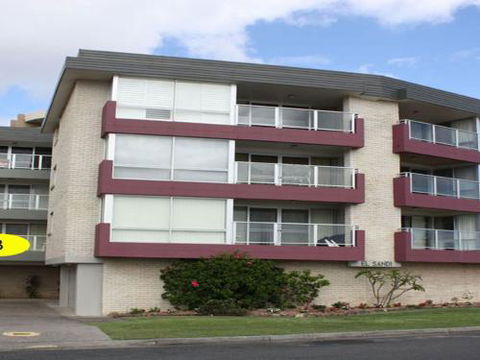 El Sandi 3 On The Beach! - Darwin Holiday 2