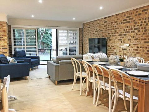 47 Bay Parklands 2 Gowrie Avenue Pool Tennis Court & Child Friendly - Darwin Holiday 1