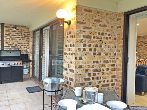47 Bay Parklands 2 Gowrie Avenue Pool Tennis Court & Child Friendly - Darwin Holiday 4