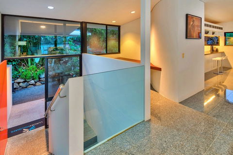 Waves 5 Luxury 3 Bedroom - Darwin Holiday 1