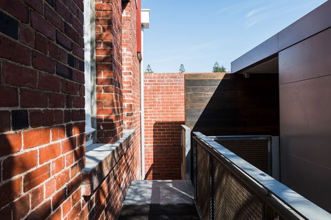 The Architects Warehouse Apartment On Mouat Fremantle - Darwin Holiday 0