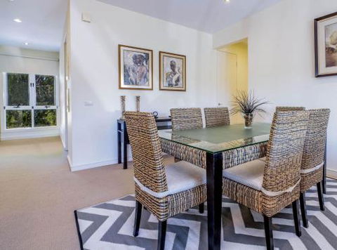 COASTAL SOUL VILLA At BROADBEACH - Darwin Holiday 3