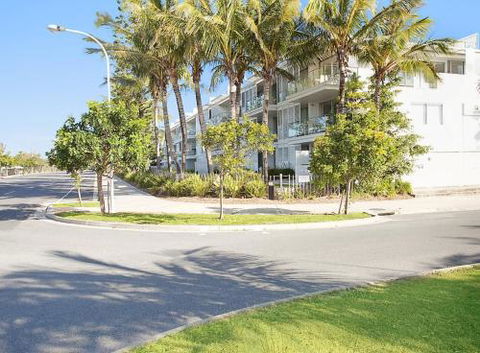 Unit 105 Plantation Rainbow Beach Plantation Resort Second Floor Aircon Pool Spa - Darwin Holiday 0