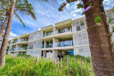 Unit 206 Plantation Rainbow Beach Incredible Views Top Floor Ocean Facing - Darwin Holiday 5