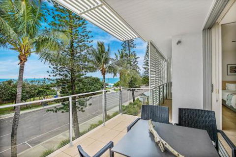 Unit 206 Plantation Rainbow Beach Incredible Views Top Floor Ocean Facing - Darwin Holiday 2