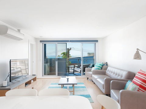 The Shoal Unit 210 / 4 8 Bullecourt Street - Darwin Holiday 0