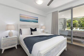 Swim Up Drift Apartment 12 South - Darwin Holiday 6