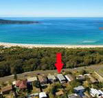 Sounds of Sunshine 1 Upstairs half of House - Darwin Holiday