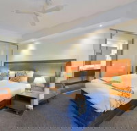 Sea Side 104 - Darwin Holiday