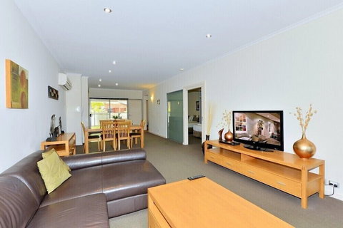 Del Mar 2 - Darwin Holiday 0