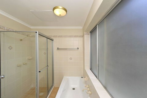 Adriana 6 / 83 85 Ronald Avenue - Darwin Holiday 3